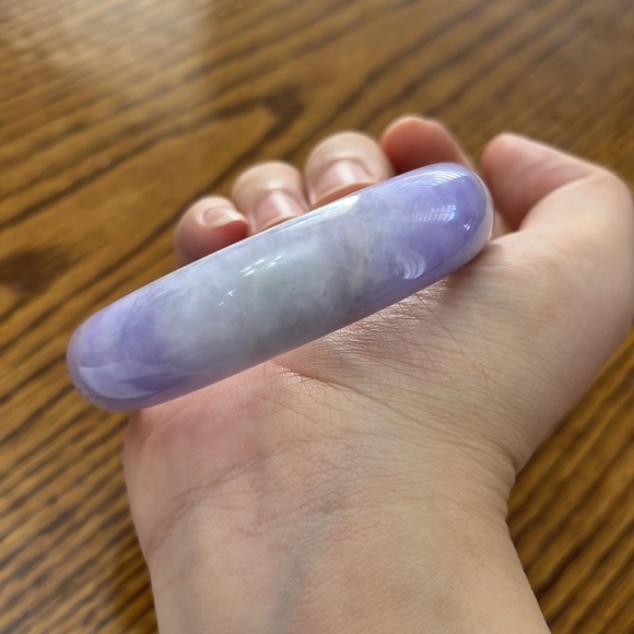 Natural Jadeite Jade Bangle - Picture 6 of 13